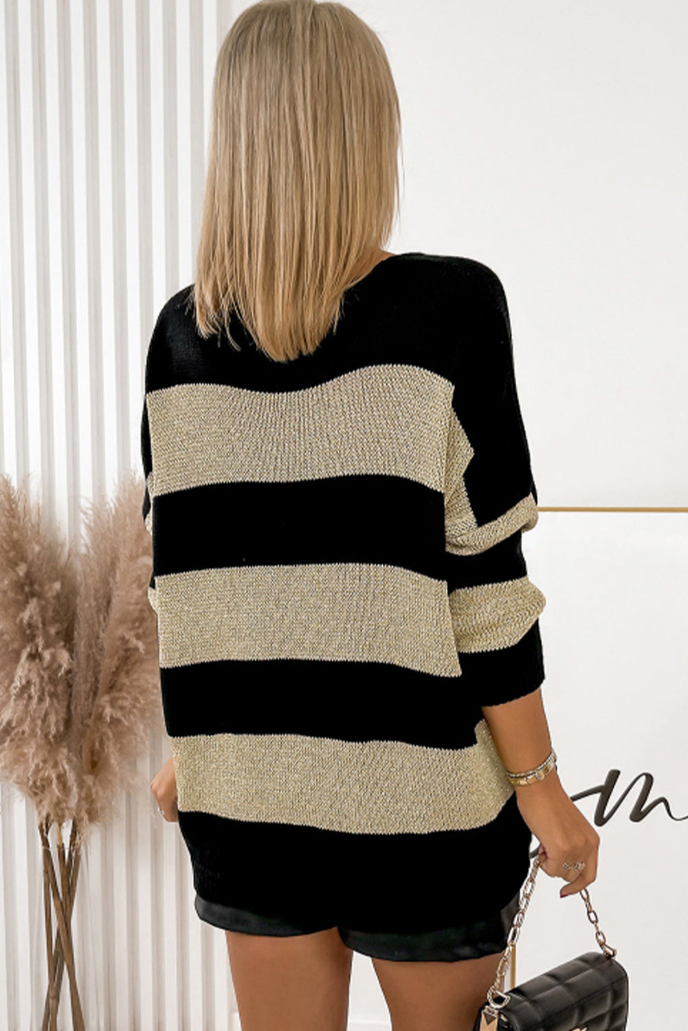 Black Contrast Striped V Neck Loose Sweater-1