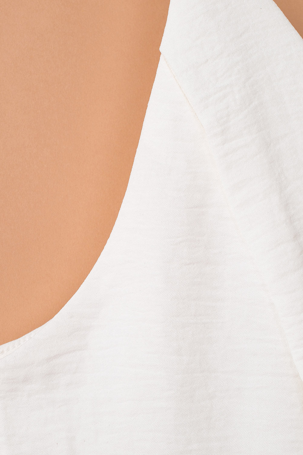 ΑΜΕΣΑ ΔΙΑΘΕΣΙΜΟ: άσπρη αμάνικη ολόσωμη φόρμα JAUNITA