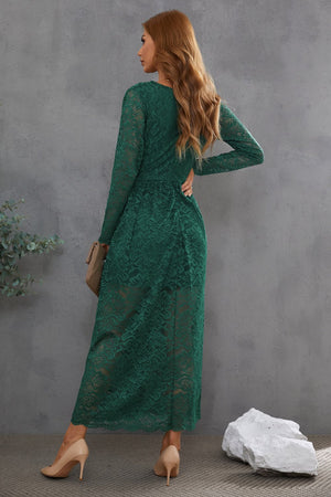 ΑΜΕΣΑ ΔΙΑΘΕΣΙΜΟ: πράσινο μάξι δαντελένιο φόρεμα με V ντεκολτέ LATONIA GREEN