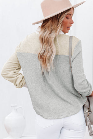 ΑΜΕΣΑ ΔΙΑΘΕΣΙΜΟ: πλεκτό γκρι-μπεζ πουλόβερ με κουμπιά SHANITA