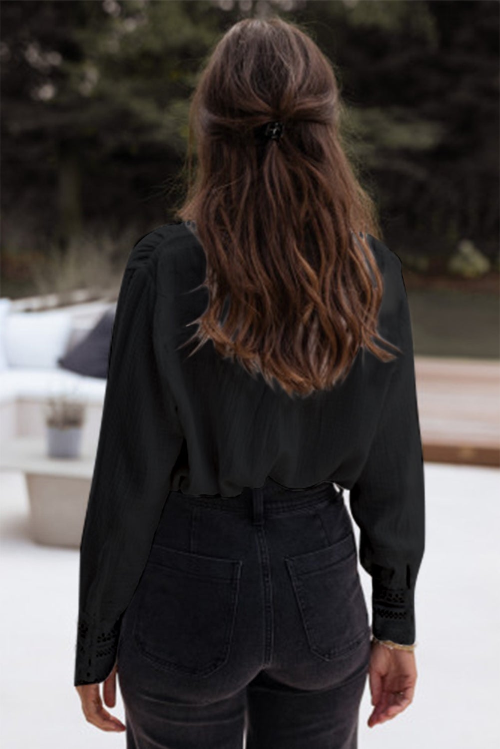 ΑΜΕΣΑ ΔΙΑΘΕΣΙΜΟ: μαύρο δαντελένιο μπλουζάκι με V ντεκολτέ SANTOS BLACK