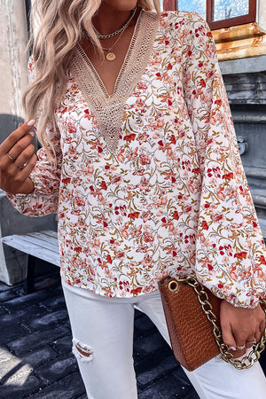 White Floral Long Sleeve Lace V-Neck Blouse-4